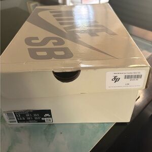 Nike SB Dunk Low - White and Gray